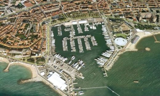 cannes_port.preview.JPG
